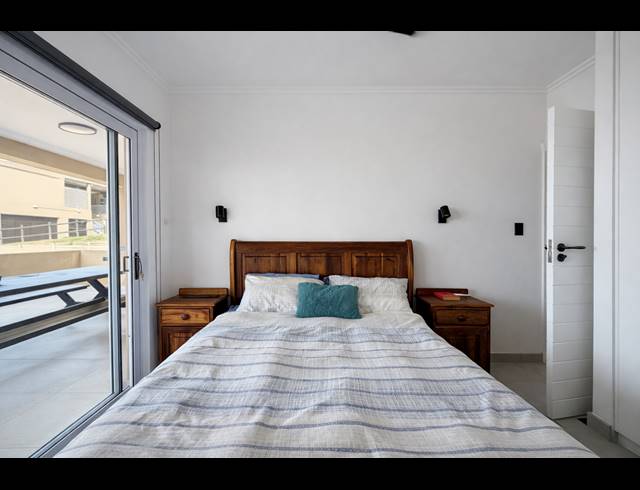 3 BEDROOM APARTMENT FOR SALE IN SHAKAS ROCK